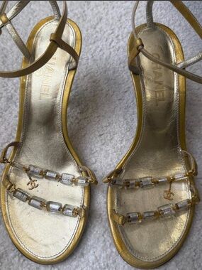 CHANEL Gold Metallic Beaded Strap Sandals - Women Fr 38/US 7